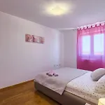 Glory Holiday home
