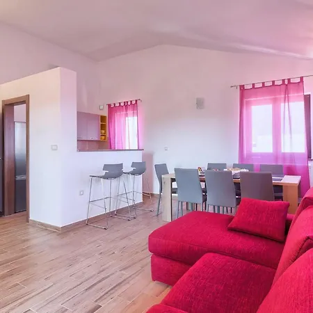 Holiday home Glory Pula